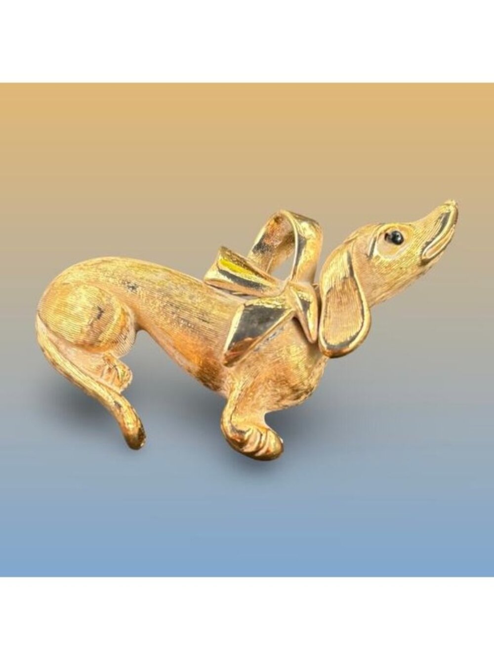 Monet Dachshund Dog Brooch Gold Tone Wiener Puppy Pin Mid Century Vintage